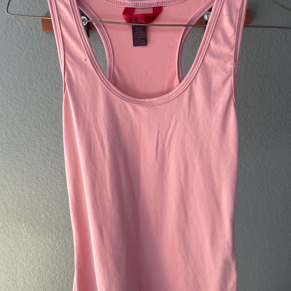 Pink tank top